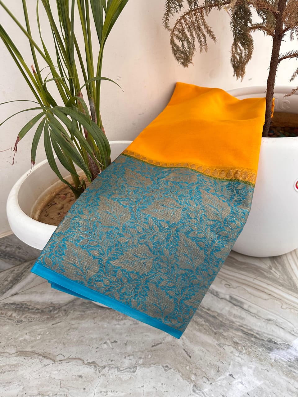 Latest Banarasi Warm Soft Silk Saree – Contrast Collection
